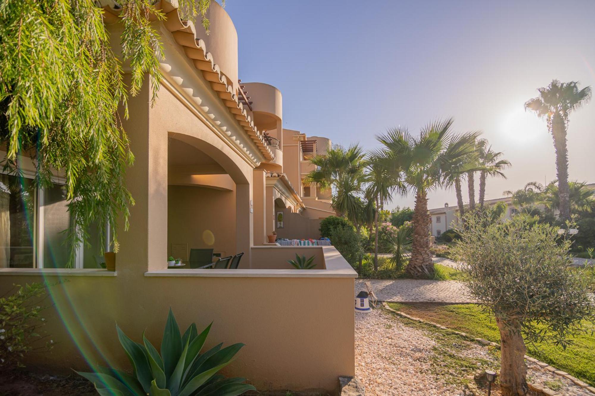 Quinta Da Boa Nova - Cheerful And Spacious 2-bedroom Duplex Villa *