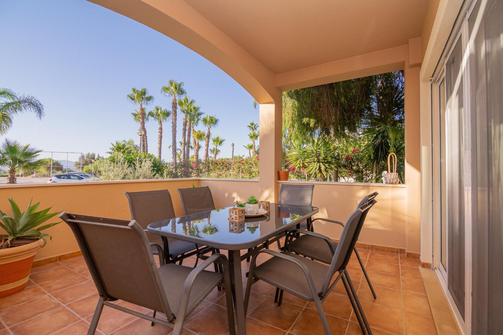 Quinta Da Boa Nova - Cheerful And Spacious 2-bedroom Duplex Villa Estombar
