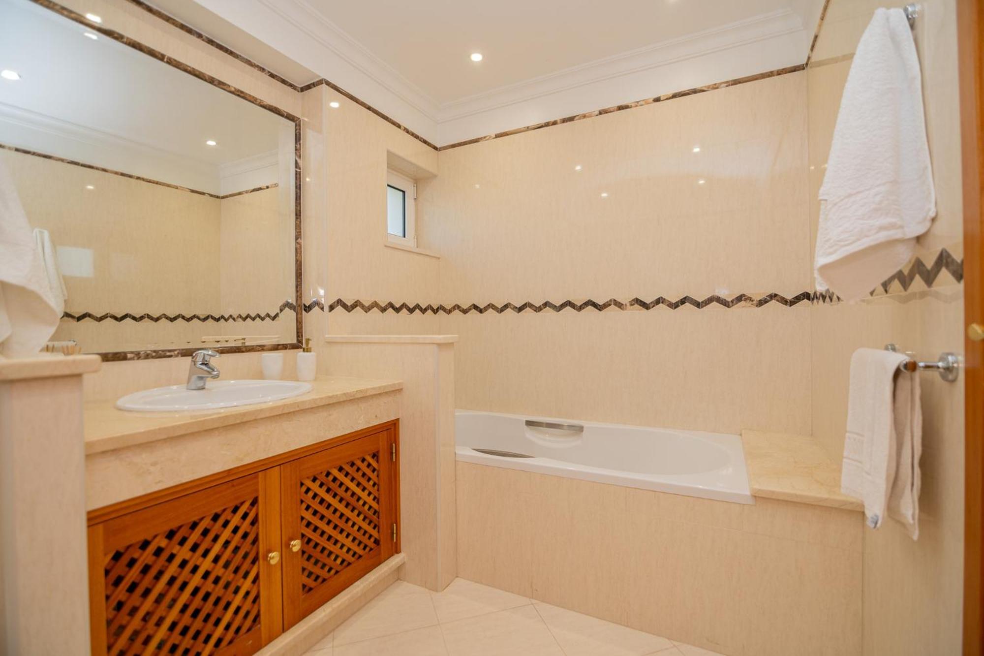 Quinta Da Boa Nova - Cheerful And Spacious 2-bedroom Duplex *