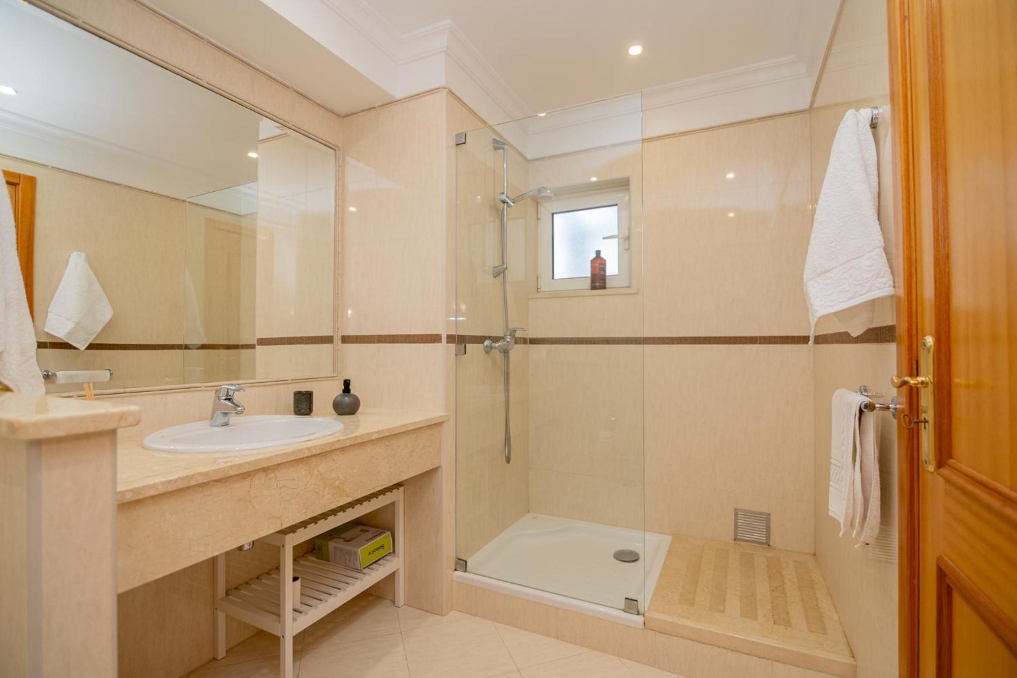 Villa Quinta Da Boa Nova - Cheerful And Spacious 2-bedroom Duplex